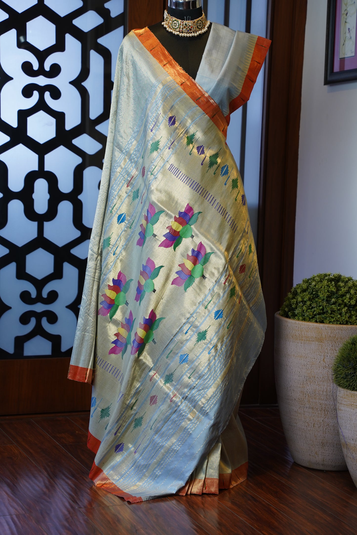 Ice Grey & Gold Tissue Paithani with Contrasting Muniya Border & Lotus Pallu