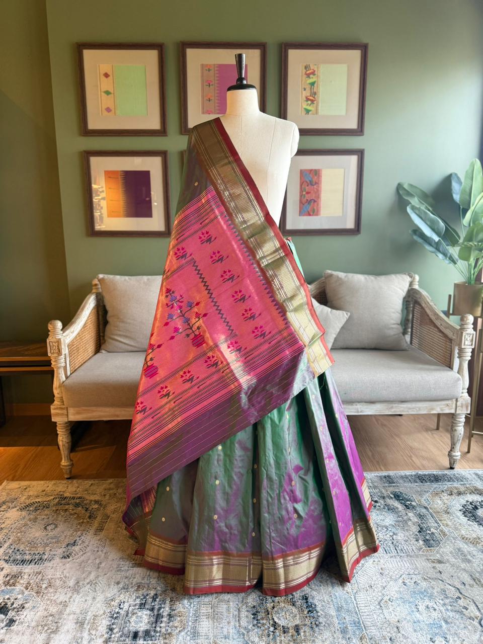Maroon x Green Paithani with Asavali Pallu