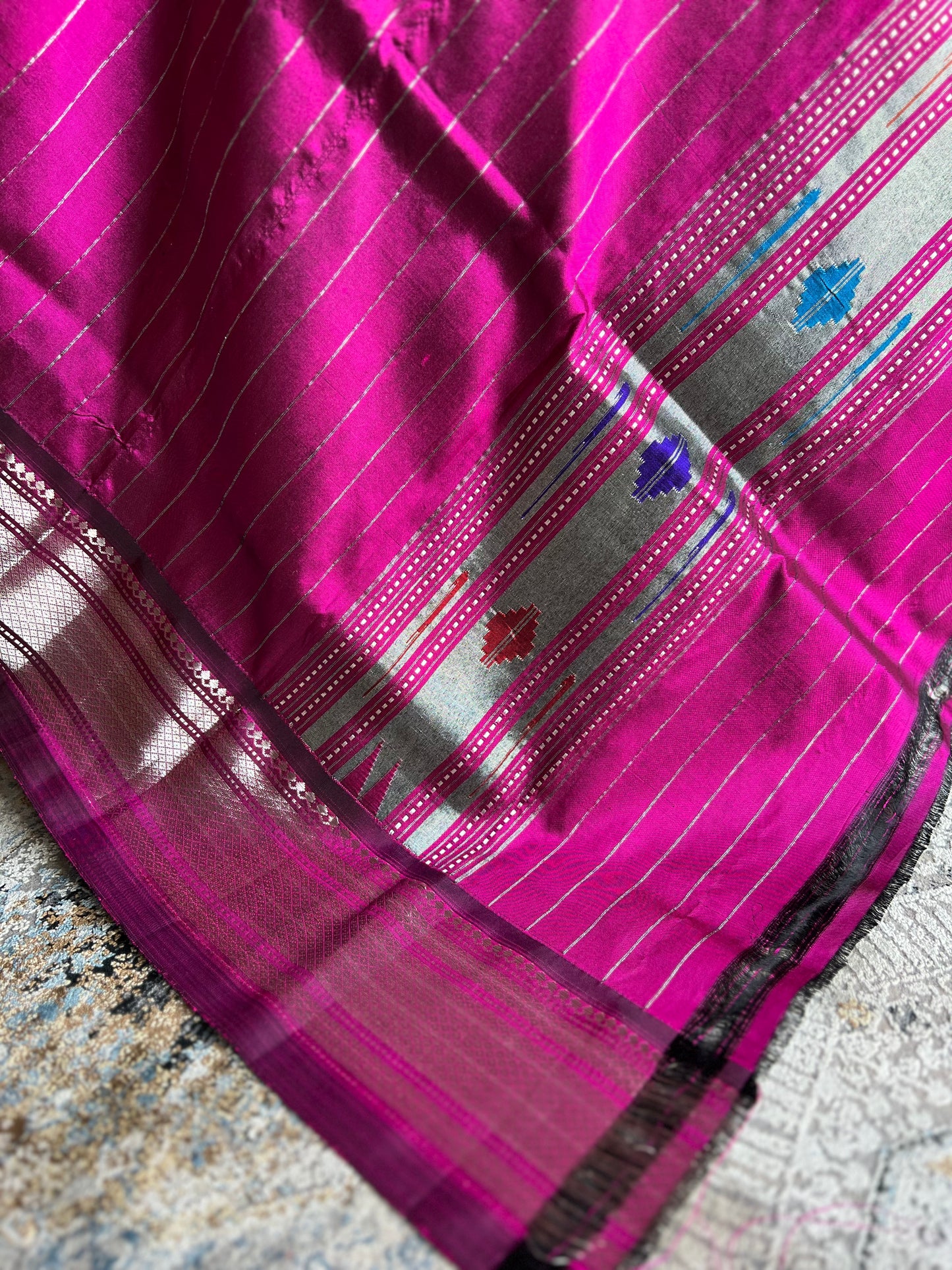 Wine Pink Dupatta with Narali Border and Barao Pallu