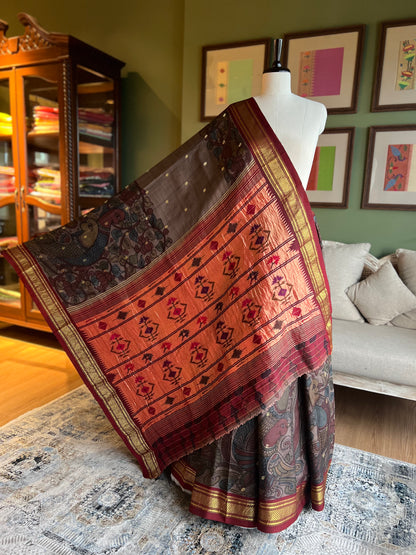 Grey/Maroon Kalamkari x Paithani with Asavali Pallu
