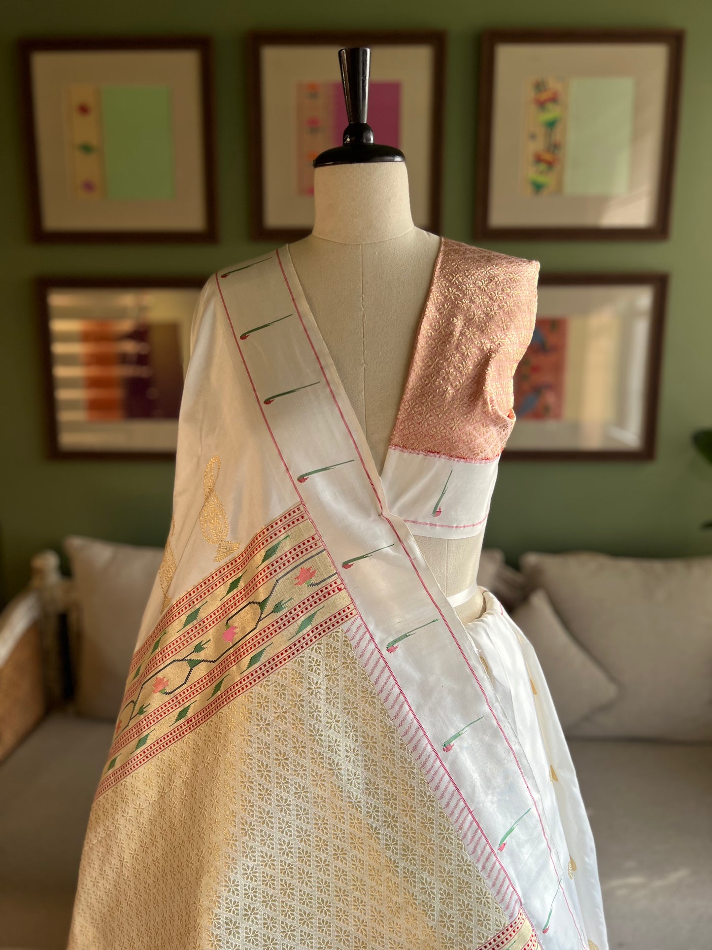 Ivory Paithani with Muniya Border and Tava Pallu