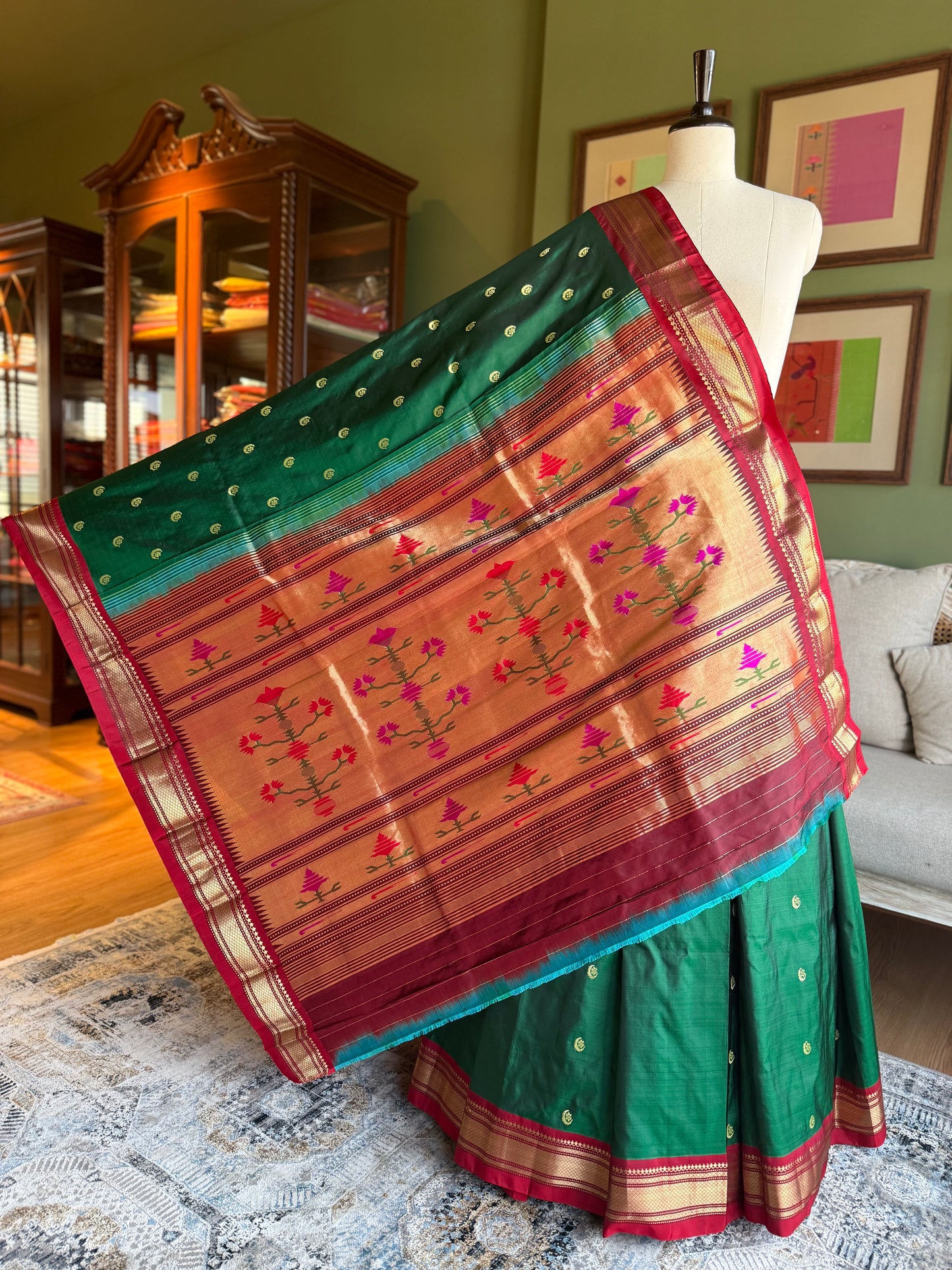 Dark Green Paithani with Contrast Border and Asavali Pallu