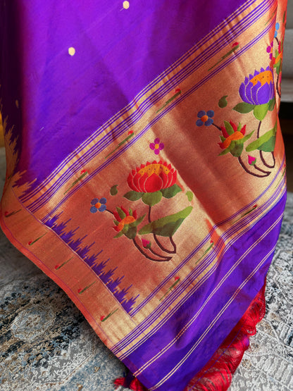 Purple Dupatta with Muniya Border and Lotus Pallu
