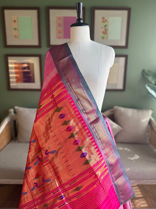 Light Pink Paithani with Contrast Border and Classic Pallu
