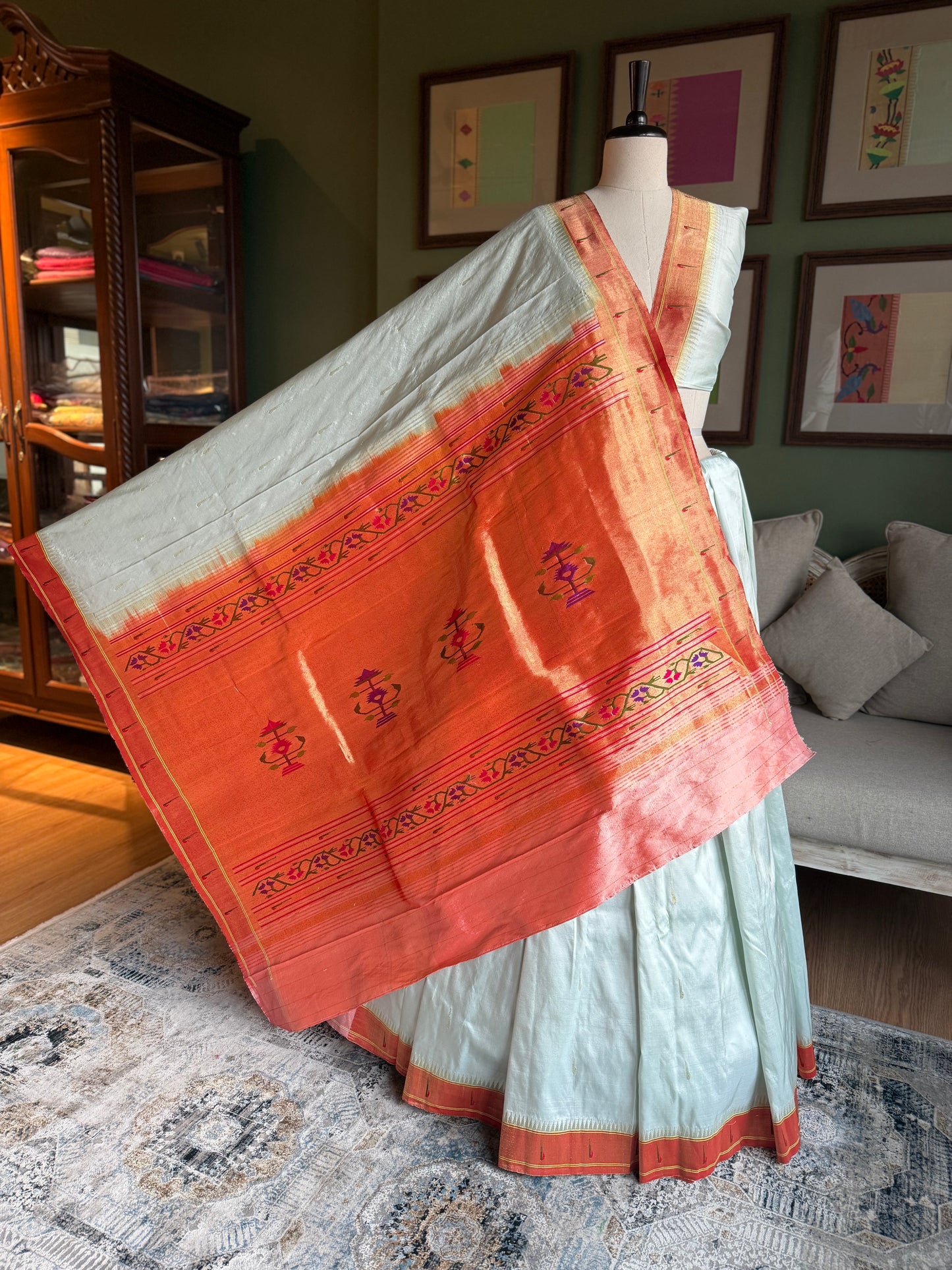 Light Grey x White Paithani with Muniya Butti and Asavali Pallu