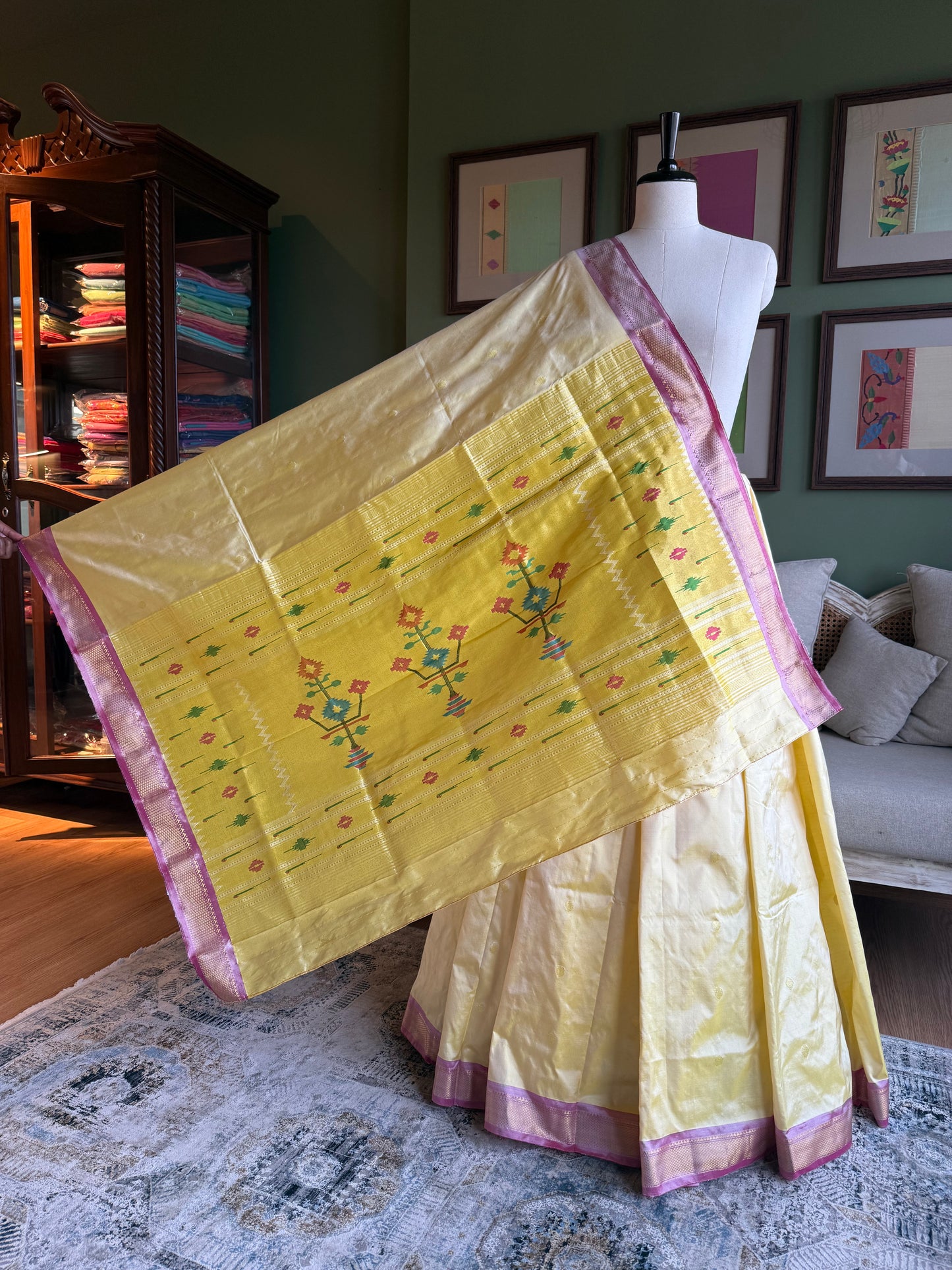 Pale Yellow Paithani with Contrast Border and Asavali Pallu