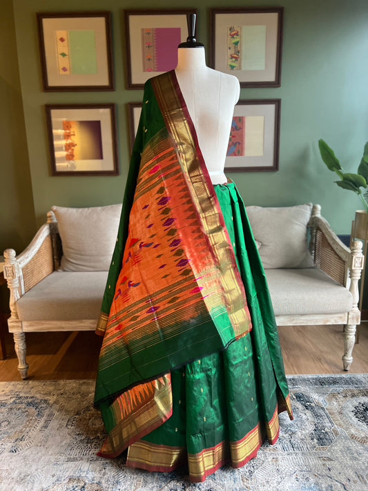 Bottle Green Paithani with Contrast Border and Classic Pallu