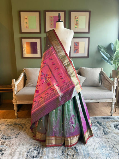 Maroon x Green Paithani with Asavali Pallu