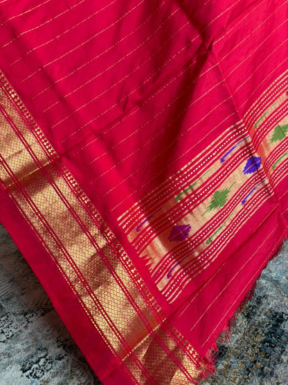 Red Dupatta with Barao Panja Pallu