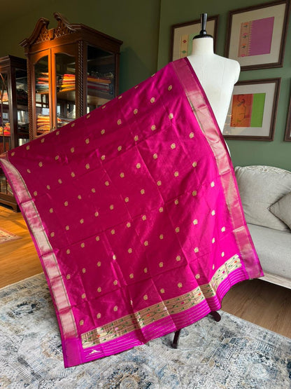 Deep Pink Dupatta with Rose Butti & Vintage Pallu
